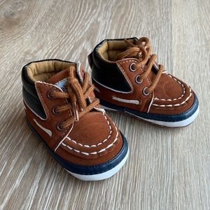 Baby shoes size 0-6 months